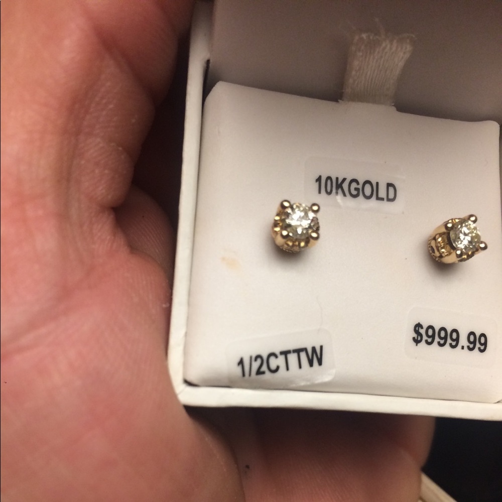 1/2 carat yellow gold diamond earrings 10KT gold